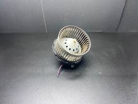 52473678 Chevrolet 1999 2000 2001 - 2002 Tahoe Blower Motor With Ac Fits Oem