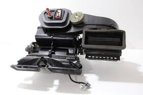 84400211 Chevrolet 2018-2023 Equinox Hvac Ac Climate Heater Blower Motor Housing Box Oem 84400211 Chevrolet 2018-2023 Equinox Hvac Ac Climate Heater Blower Motor Housing Box Oem