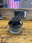 2000-2002 Yukon Excl Denali Tahoe Sierra Silverado Escalade Blower Motor Oem. Fixed Price $76.49.